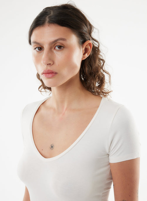 White Short Sleeve V-Neck T-Shirt in Viscose and Elastane - MAJESTIC FILATURES