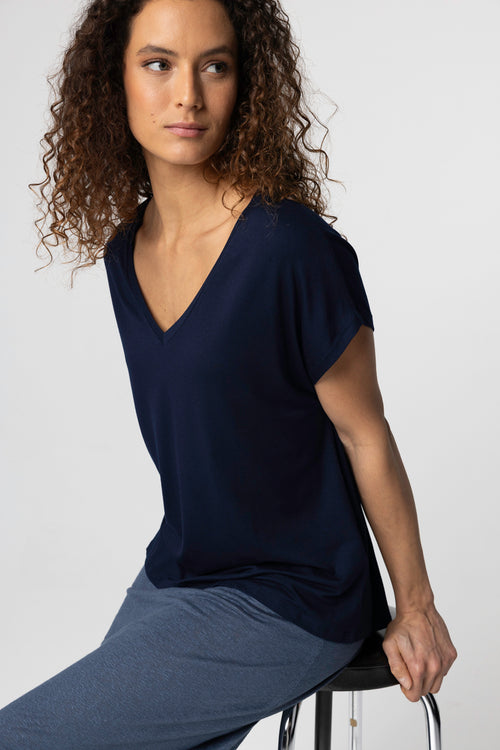 T-shirt Marine Col V Manches Courtes en Viscose / Elasthanne - MAJESTIC FILATURES