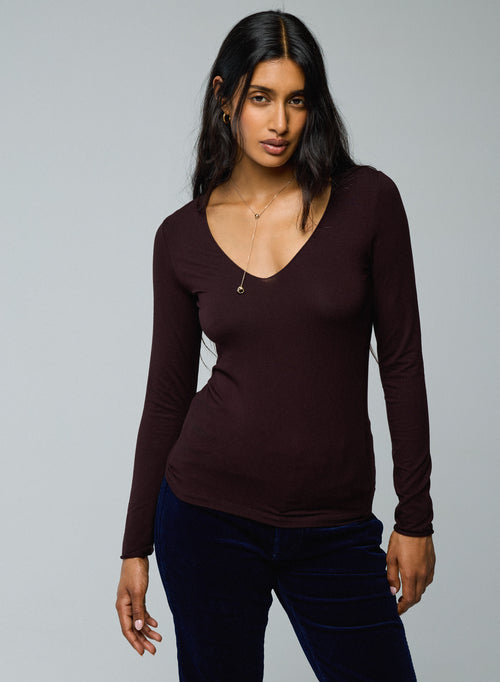 Aubergine Langarm-T-Shirt aus Viskose / Elasthan mit V-Ausschnitt - MAJESTIC FILATURES