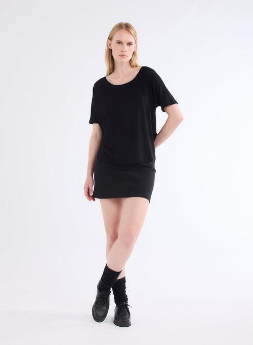 T-shirt noir Col Rond Manches Courtes en Viscose et Élasthanne - MAJESTIC FILATURES