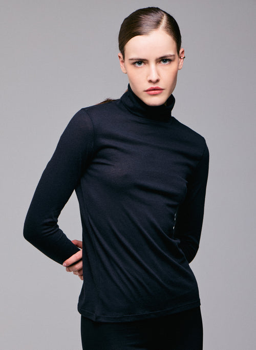 Black Turtleneck Long Sleeves T-Shirt in Organic Cotton and Cashmere - MAJESTIC FILATURES