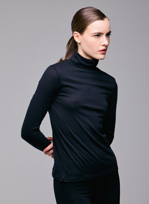 Black Turtleneck Long Sleeves T-Shirt in Organic Cotton and Cashmere - MAJESTIC FILATURES