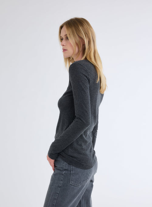 Carly T-shirt with a round neckline and a rolled finish, in cotton and cashmere-blend jersey<br> - MAJESTIC FILATURES