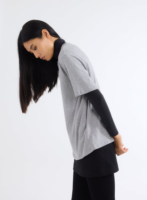 Grey Round Neck Short Sleeve T-Shirt in Deluxe Cotton - MAJESTIC FILATURES