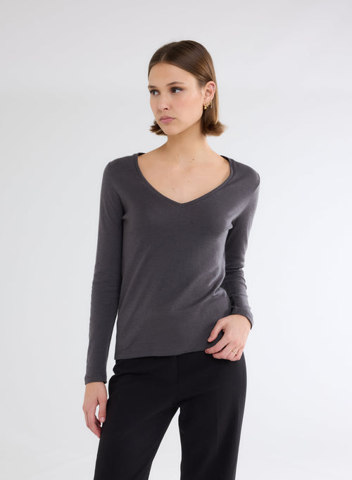 Green V-Neck Long Sleeve T-Shirt - MAJESTIC FILATURES