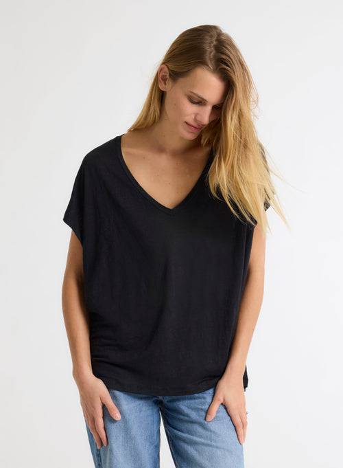 Black V-neck T-shirt Short Sleeve - MAJESTIC FILATURES