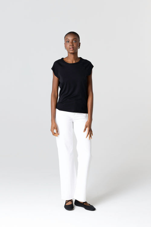 Rundhals T-Shirt mit kurzen Ärmeln aus Lyocel/Tencel/Bio-Baumwolle in Schwarz - MAJESTIC FILATURES