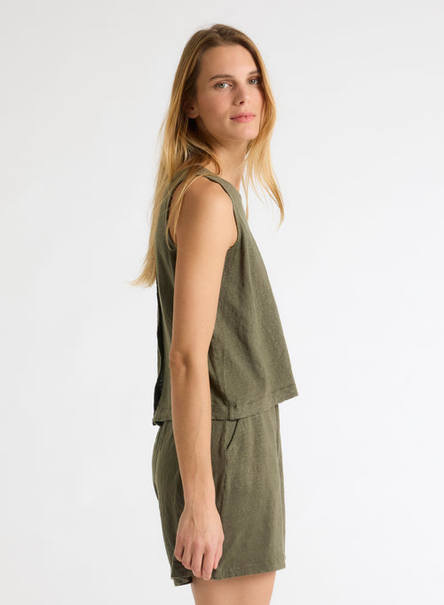 Camiseta de tirantes con cuello redondo de lino verde©/ elastano - MAJESTIC FILATURES