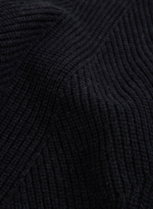 Black Round Neck Long Sleeve Sweater - MAJESTIC FILATURES