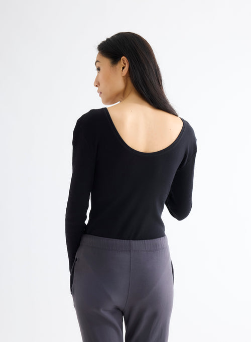 Black U-Neck Long Sleeve Organic Cotton Body - MAJESTIC FILATURES