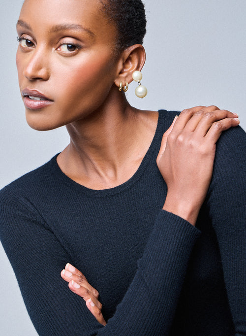 T-shirt Noir Col Rond Manches Longues en Cachemire - MAJESTIC FILATURES