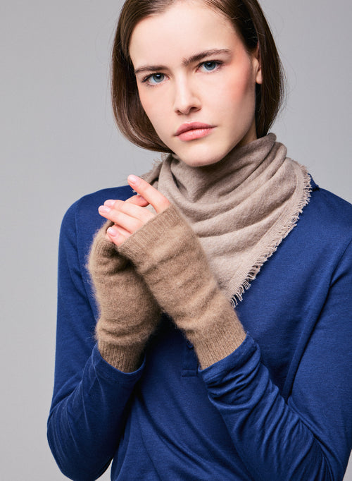 Beiges Kaschmir-Bandana - MAJESTIC FILATURES