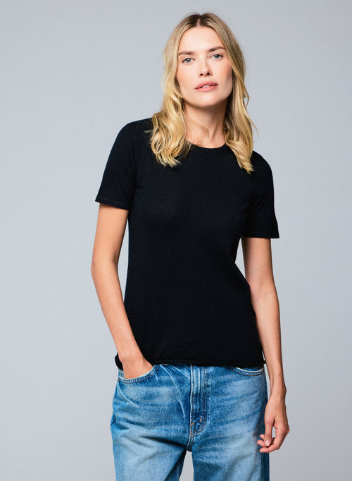 Black Round Neck Short Sleeve Cashmere T-Shirt - MAJESTIC FILATURES