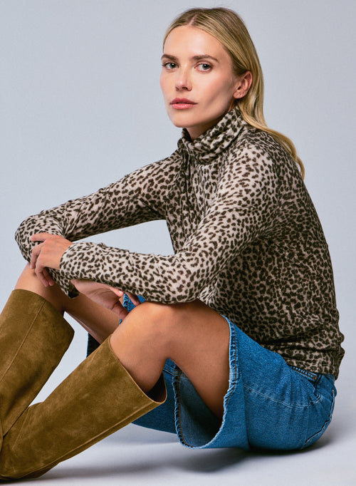 Beige Long Sleeves Turtleneck T-Shirt in Organic Cotton / Cashmere - MAJESTIC FILATURES