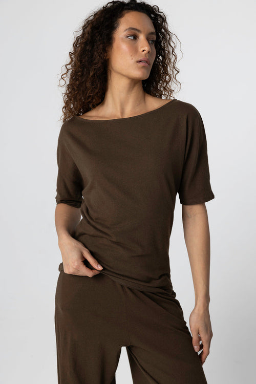 Kurzarm-T-Shirt mit U-Boot-Ausschnitt aus Baumwolle/Leinen in Tonka - MAJESTIC FILATURES