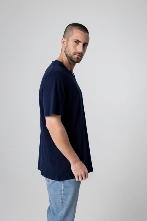 Navy V-neck Short-Sleeve Organic Cotton T-shirt - MAJESTIC FILATURES
