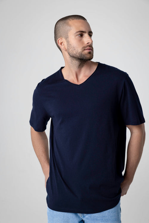 Navy V-neck Short-Sleeve Organic Cotton T-shirt - MAJESTIC FILATURES