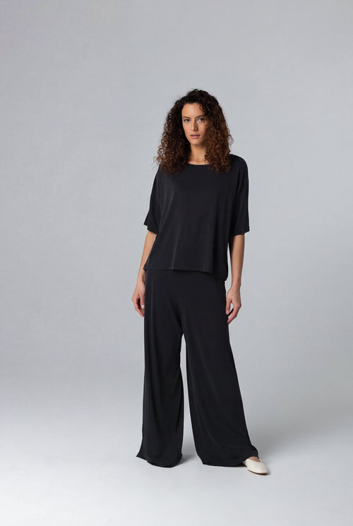 Camiseta negra cuello redondo y manga corta en cupro/elastano - MAJESTIC FILATURES
